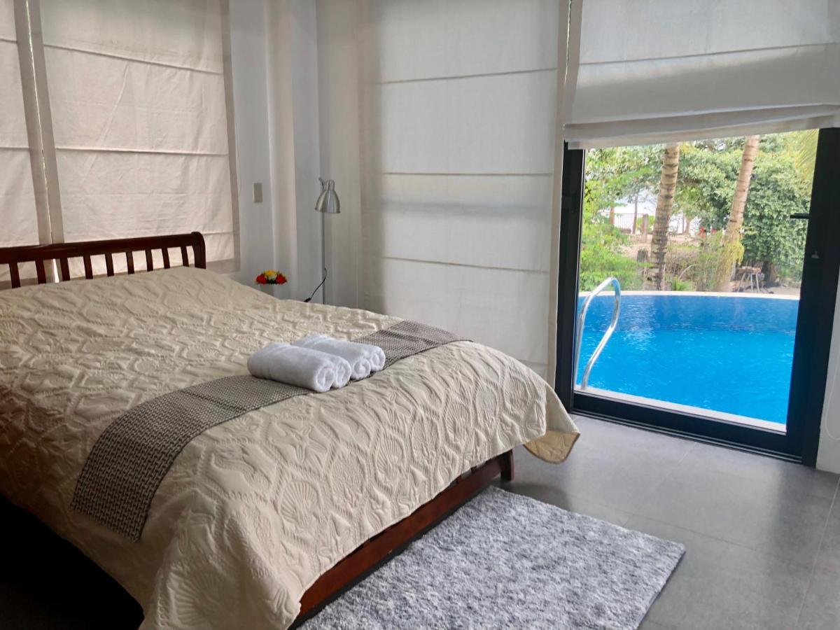 The Whitehouse By The Sea Villa Panglao Eksteriør billede