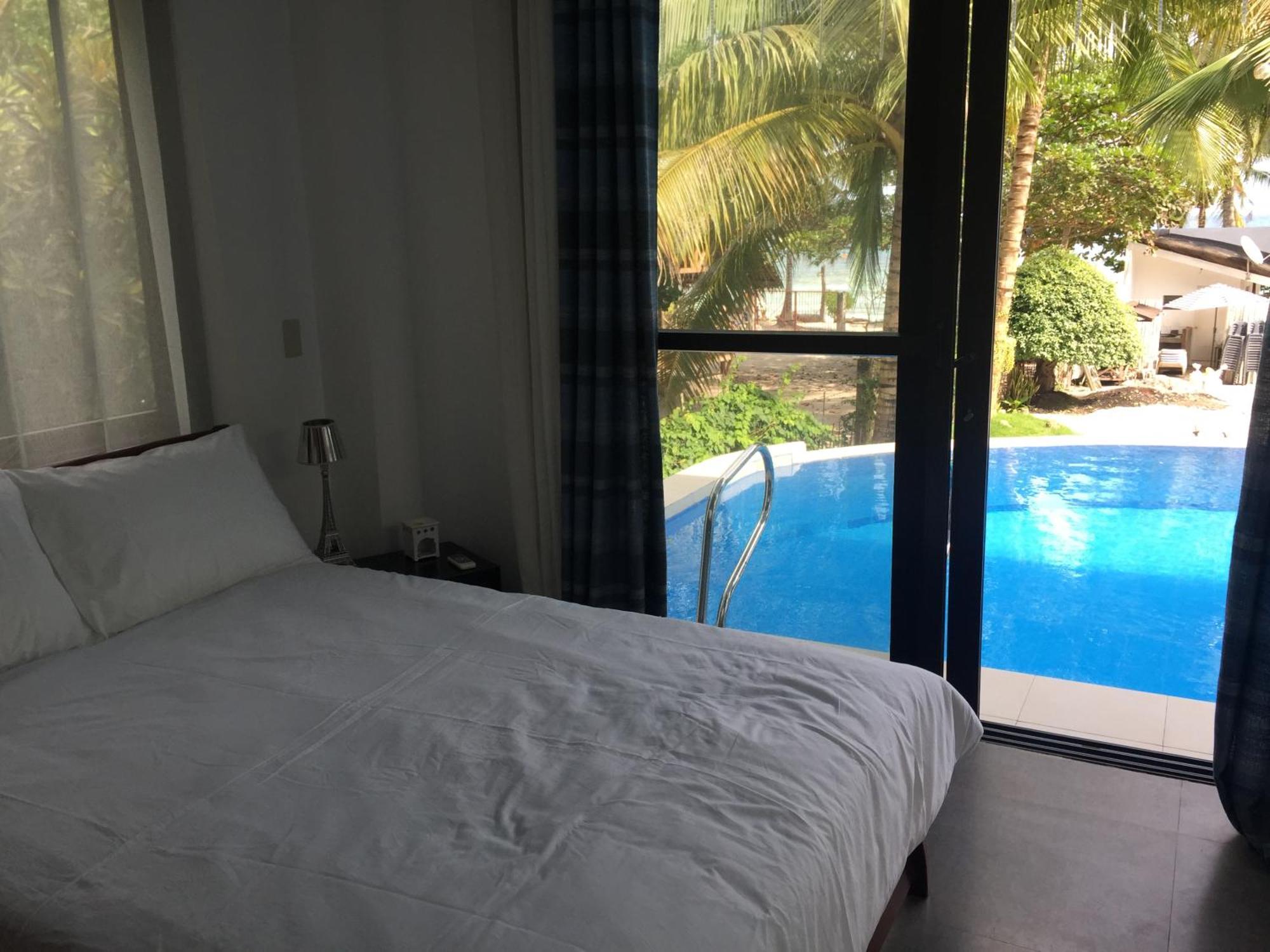 The Whitehouse By The Sea Villa Panglao Eksteriør billede